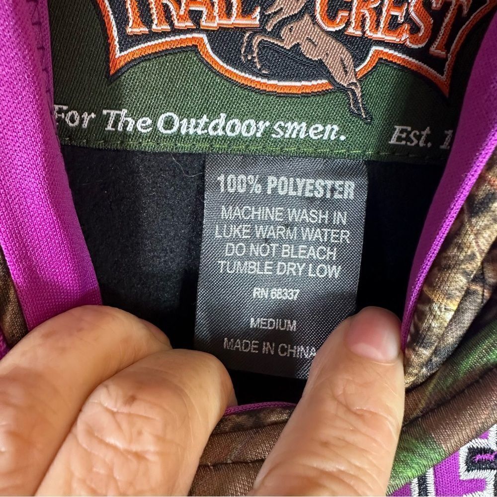 TRAIL CREST HOODIE - Picture 3 of 8
